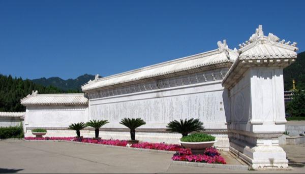 遵化万佛园景区发展有限公司园区图片
