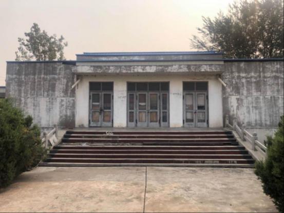 西堤头村骨灰堂园区图片