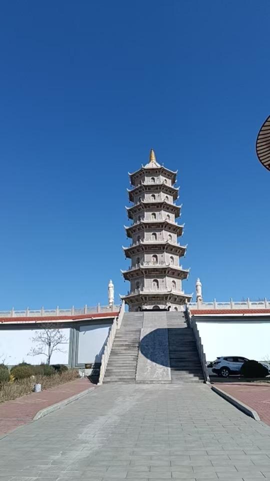 盖州市九品莲苑城市公益性人文纪念园园区图片