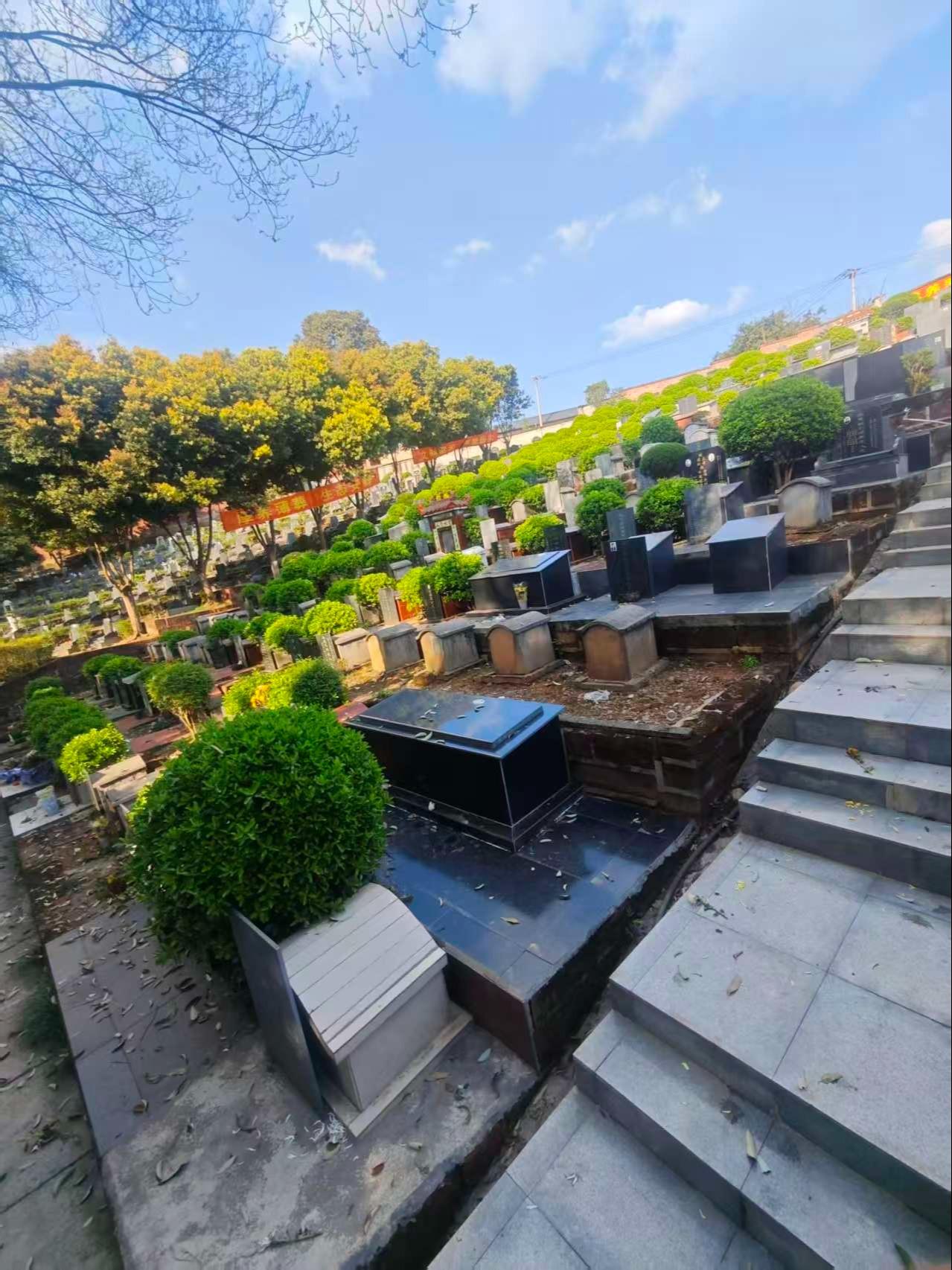 青神县公墓园区图片