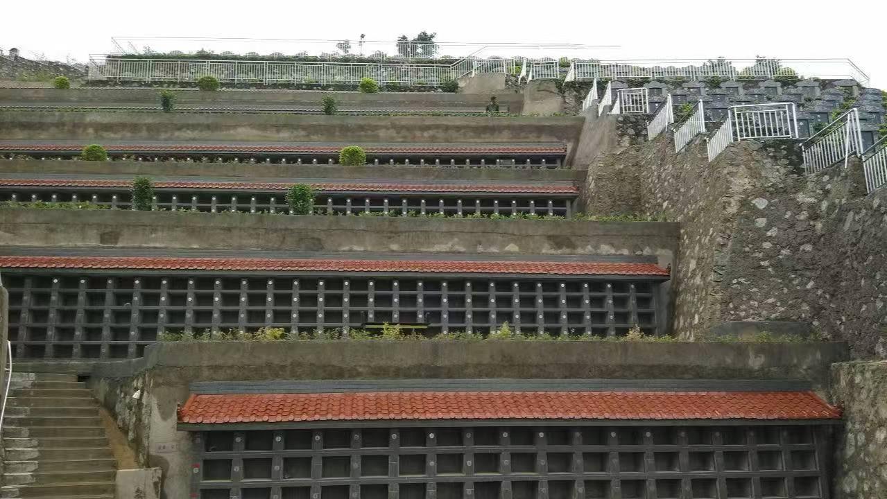 攀枝花市青山公墓所(攀枝花市殡葬服务中心)园区图片
