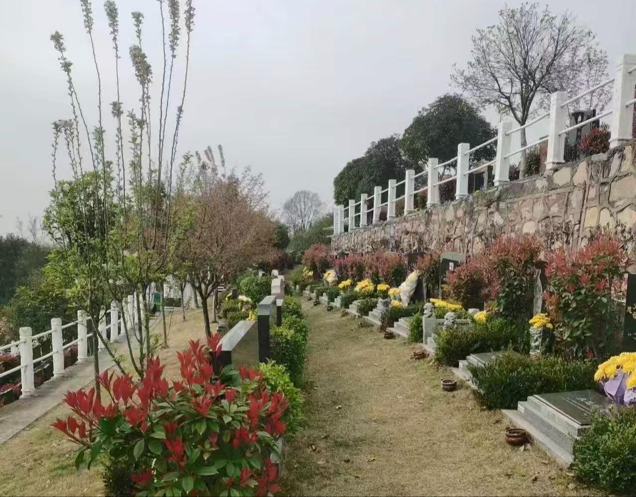 宜昌金银岗公墓有限公司园区图片