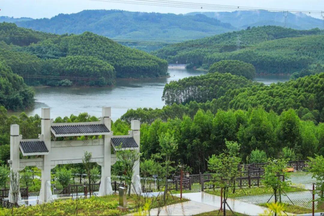 柳州市龙岭陵园殡葬服务有限公司园区图片