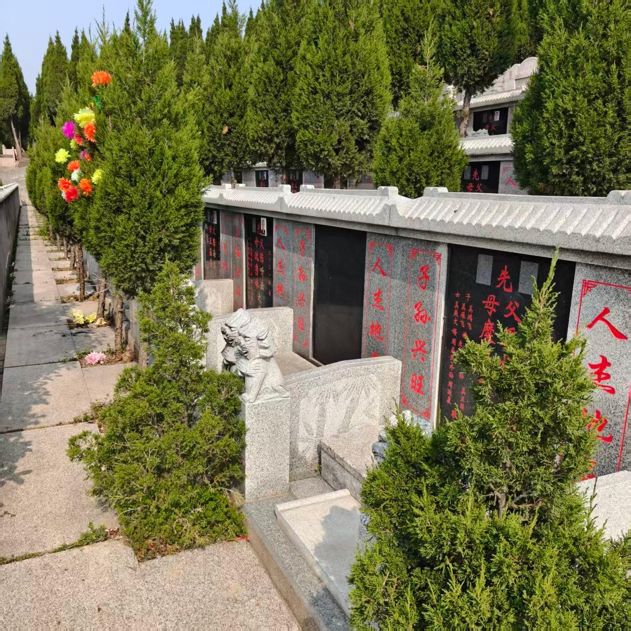 常州市凤凰山华侨公墓金鸡墓区园区图片