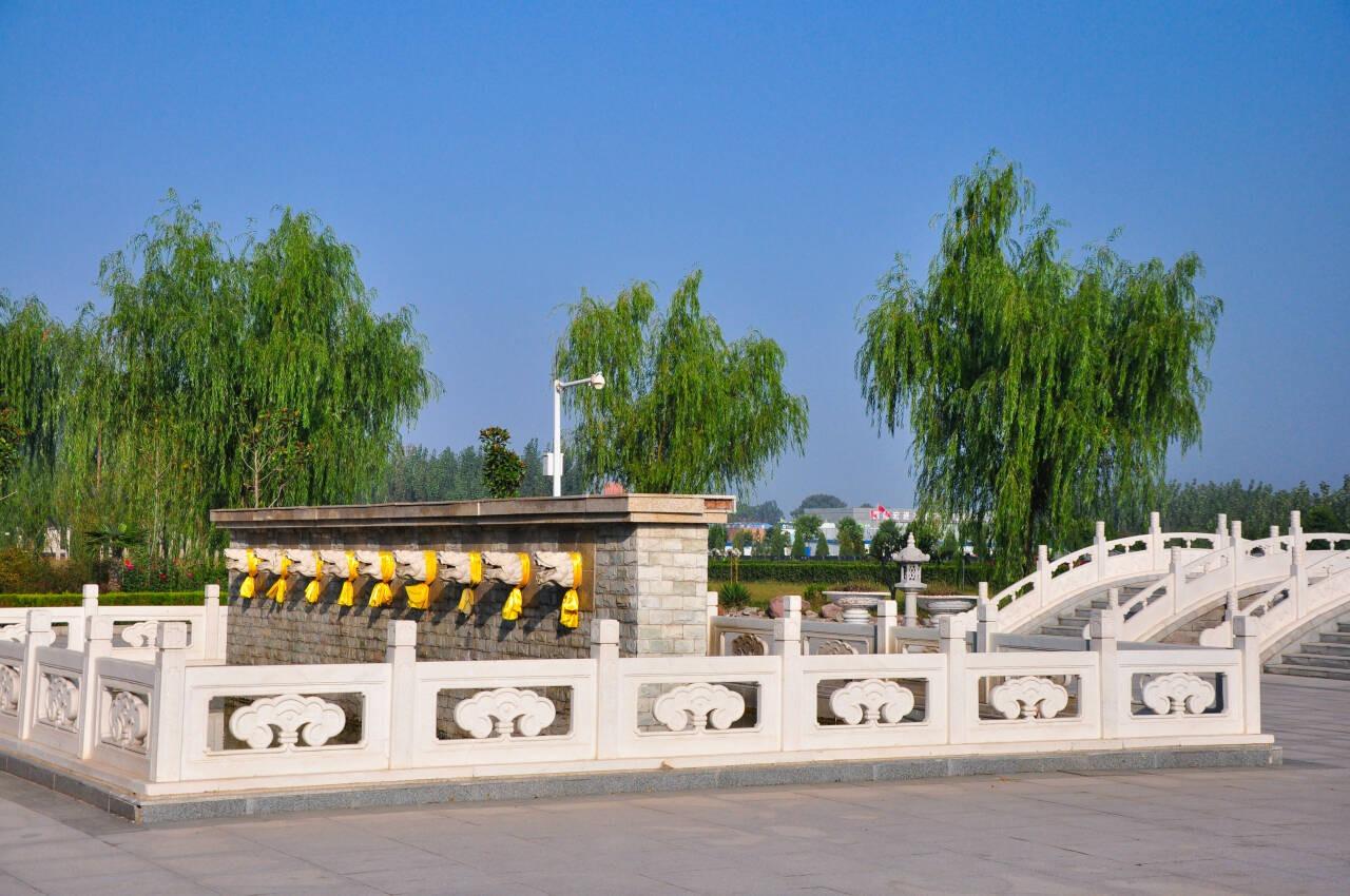 华夏生命文化(河南)有限公司园区图片