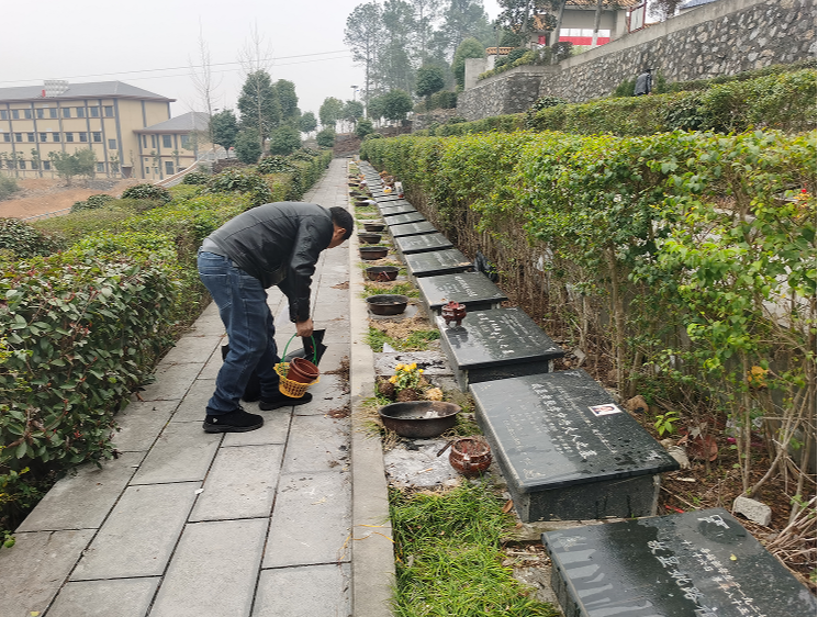 远安县城区公益性公墓园区图片