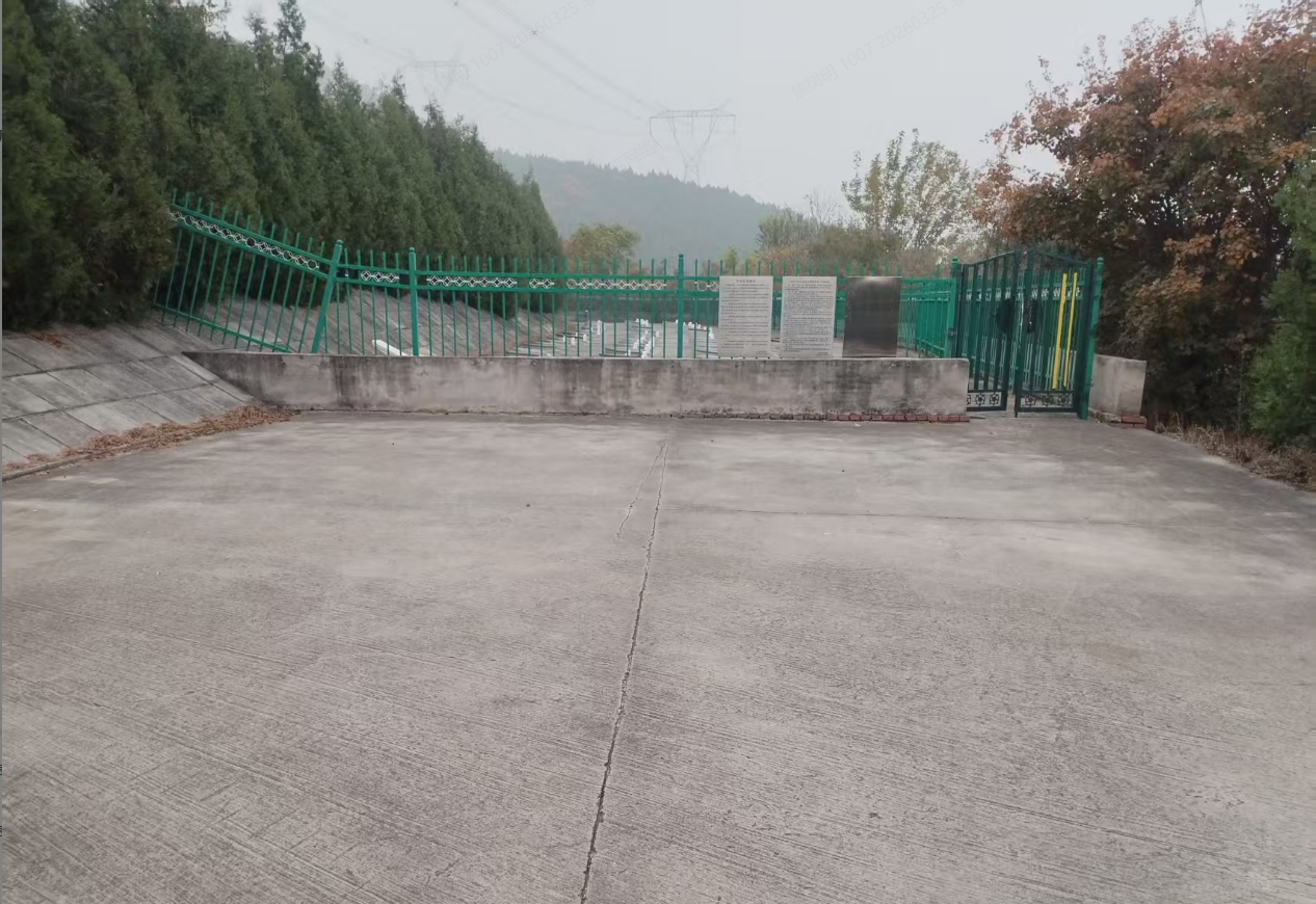 焦庄户村公墓