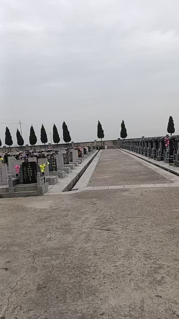 六合区冶山街道祠堂公墓