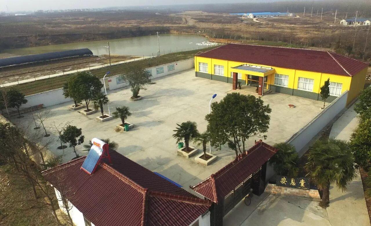 句容市白兔镇行香村安息堂园区图片