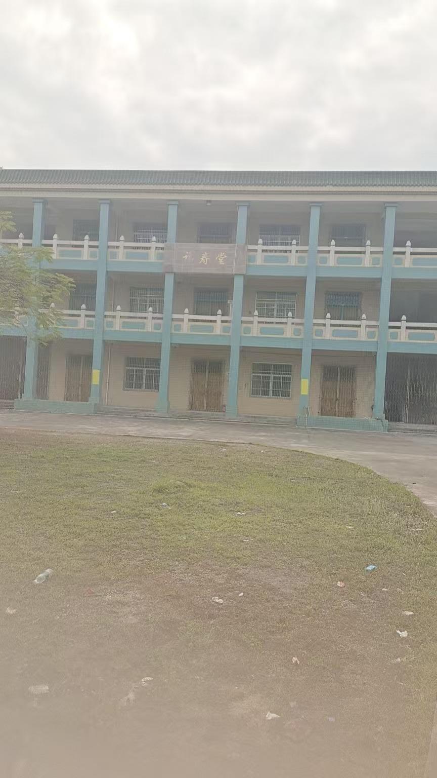 汕头市潮阳区关埠镇骨灰楼
