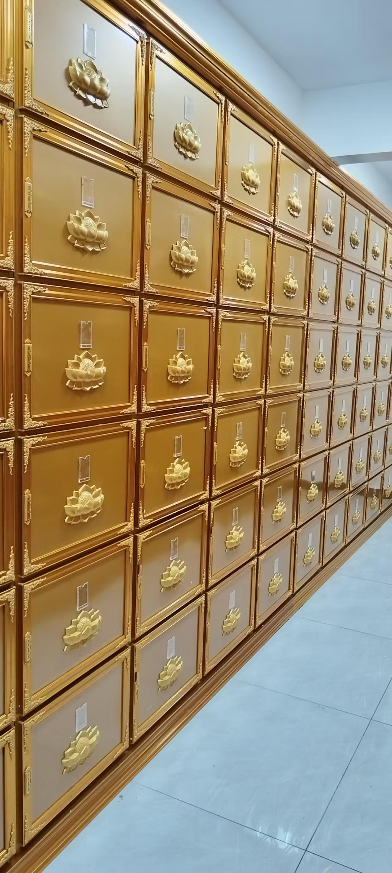 禄丰市公益性骨灰堂园区图片