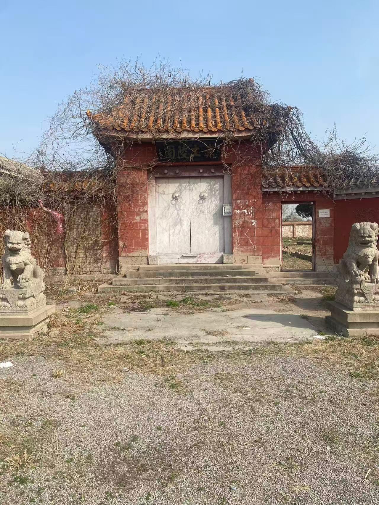 赤土村骨灰堂园区图片