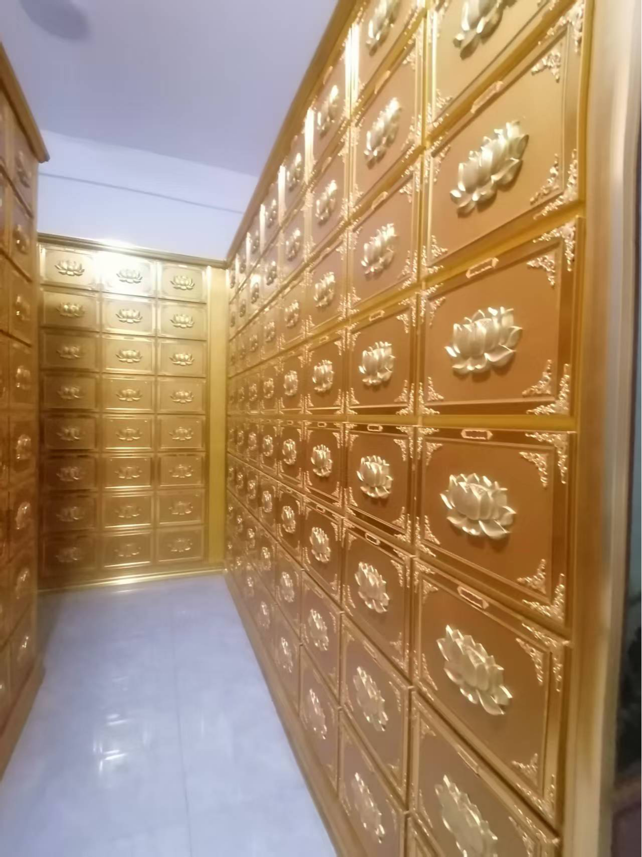华池县骨灰堂园区图片