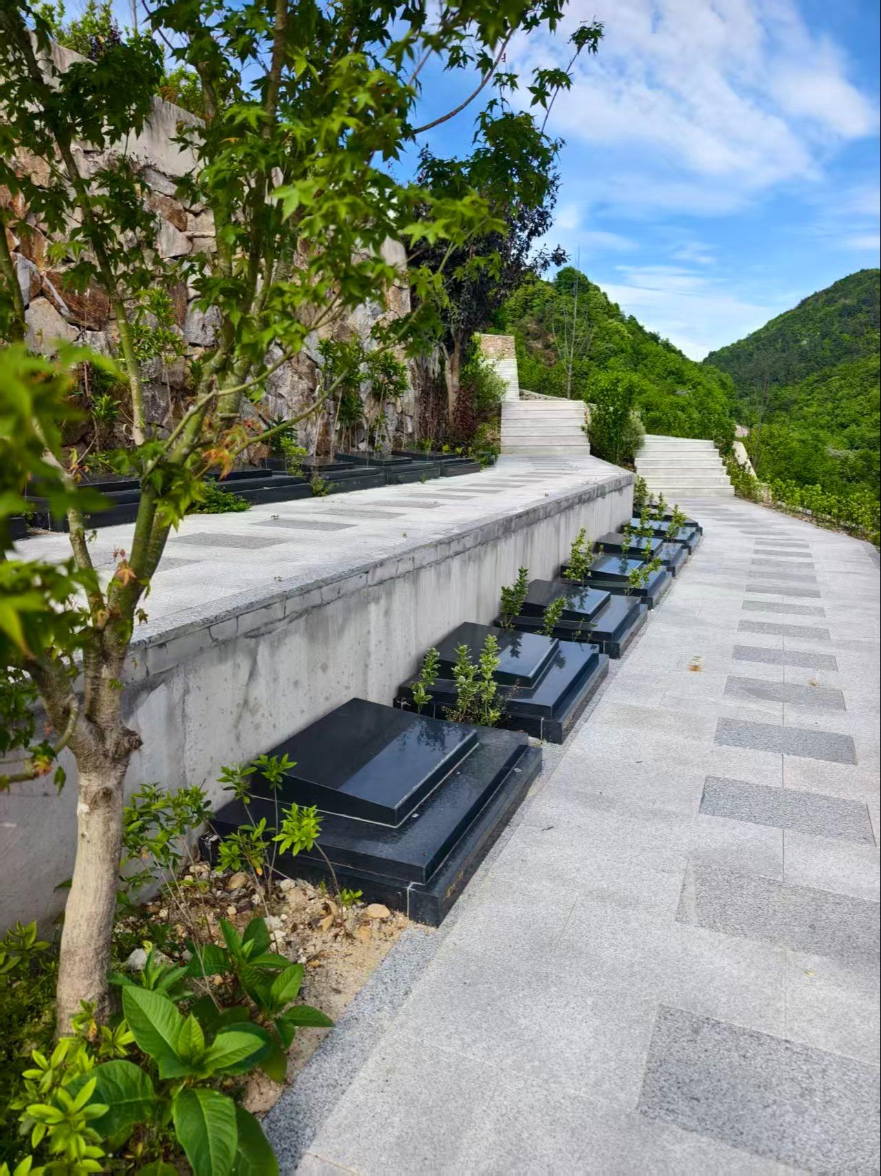 杜桥镇桐梓山人文纪念园园区图片