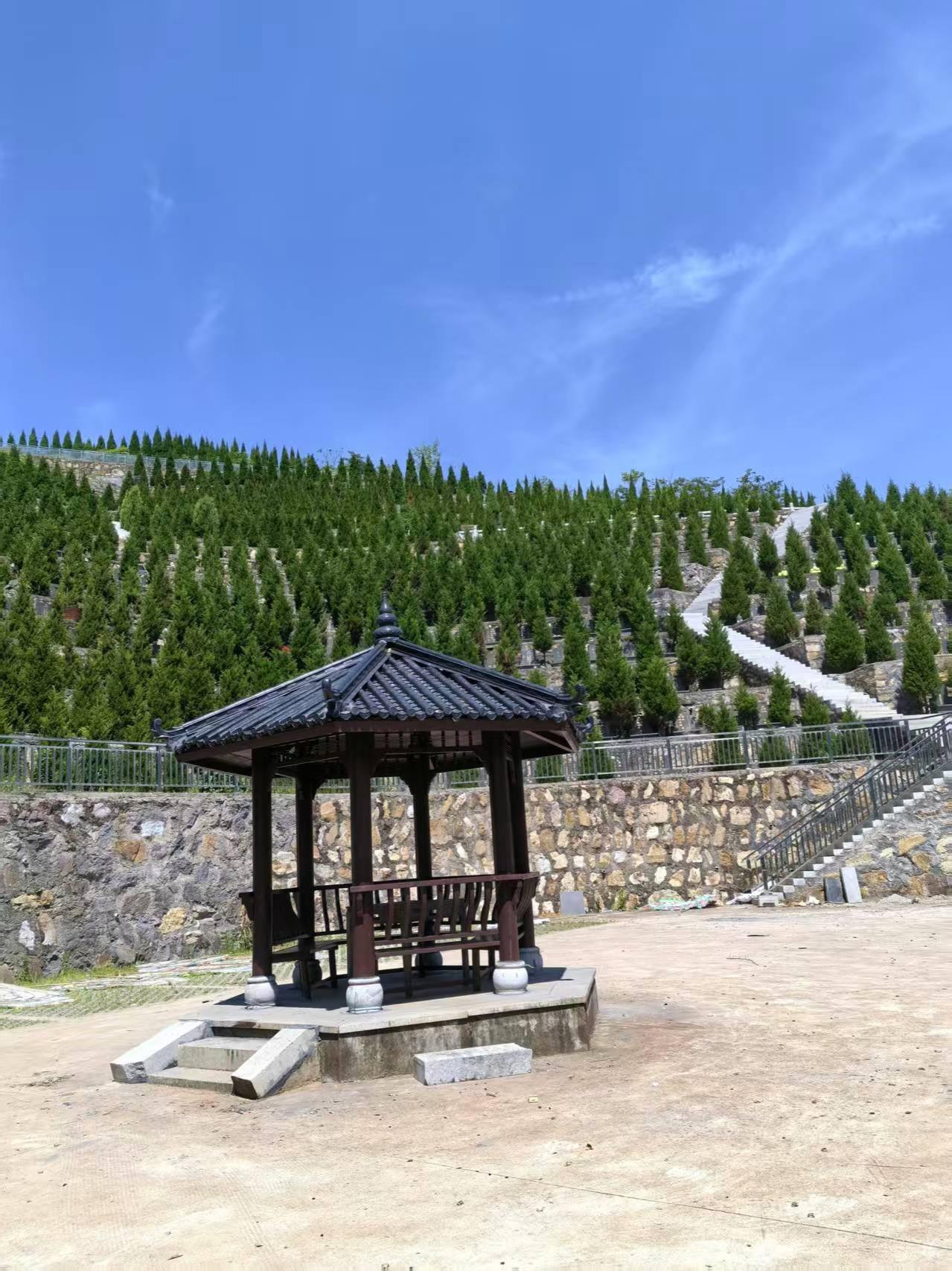龙潭山公益性公墓园区图片