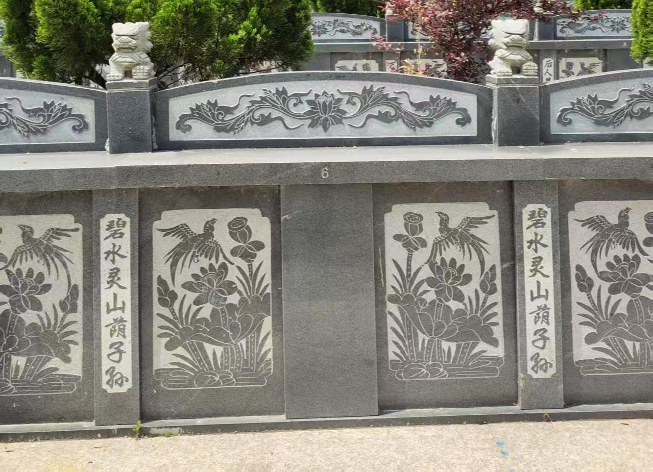 凤卧镇凤南村公益性节地生态墓园园区图片