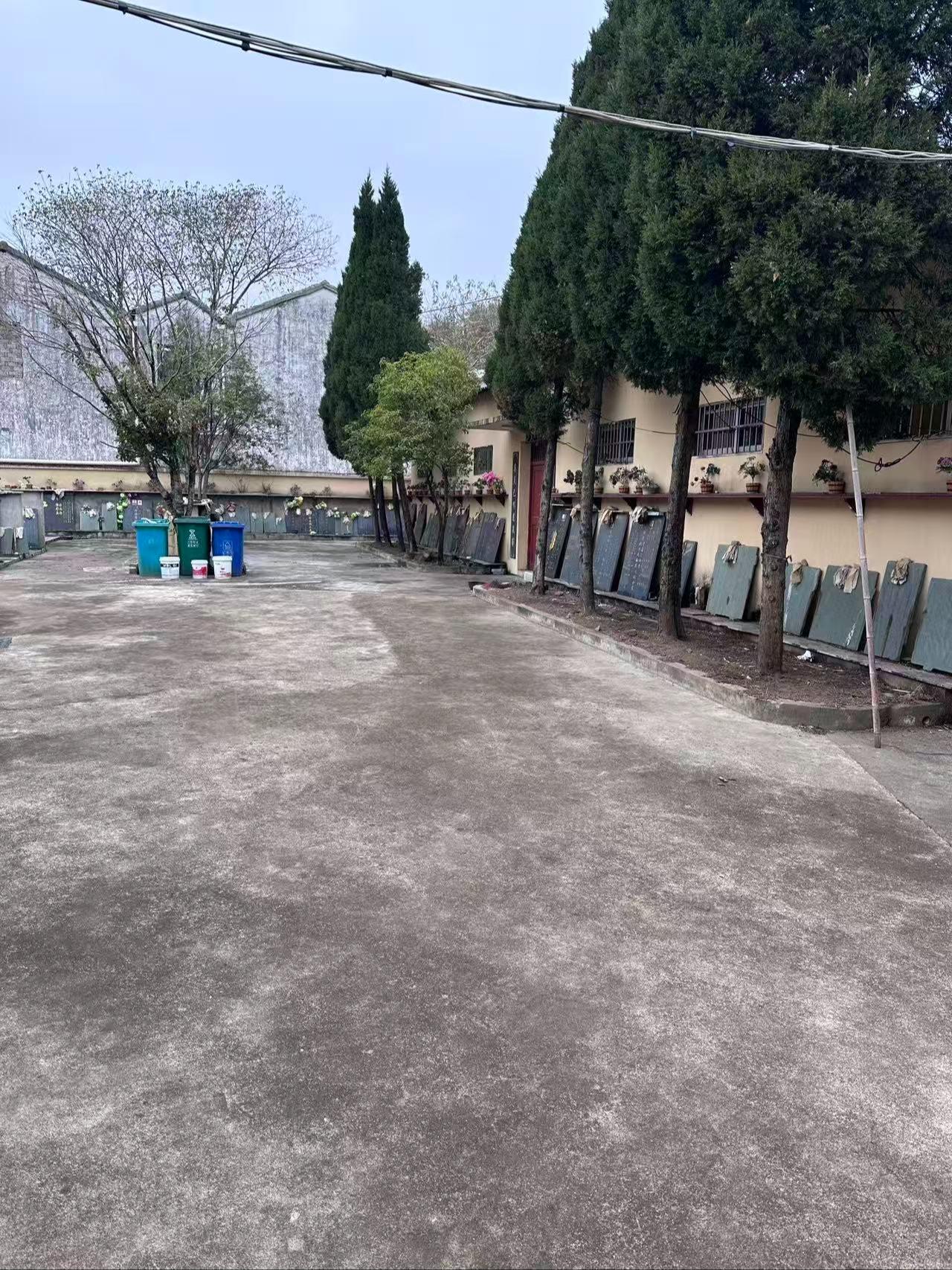 河边埂村骨灰堂园区图片