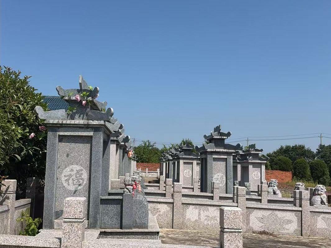 句容市后白镇徐巷公墓园区图片