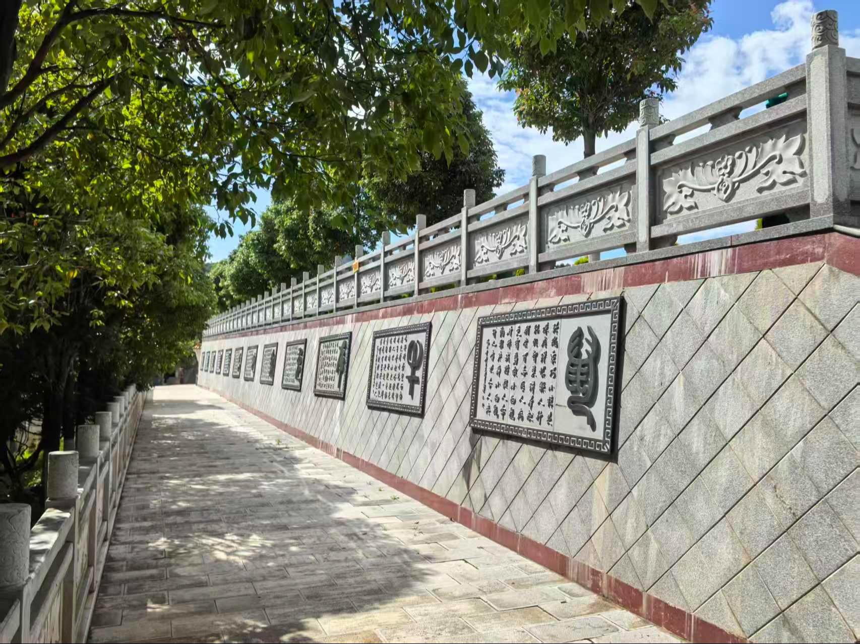 龙凤公墓园区图片
