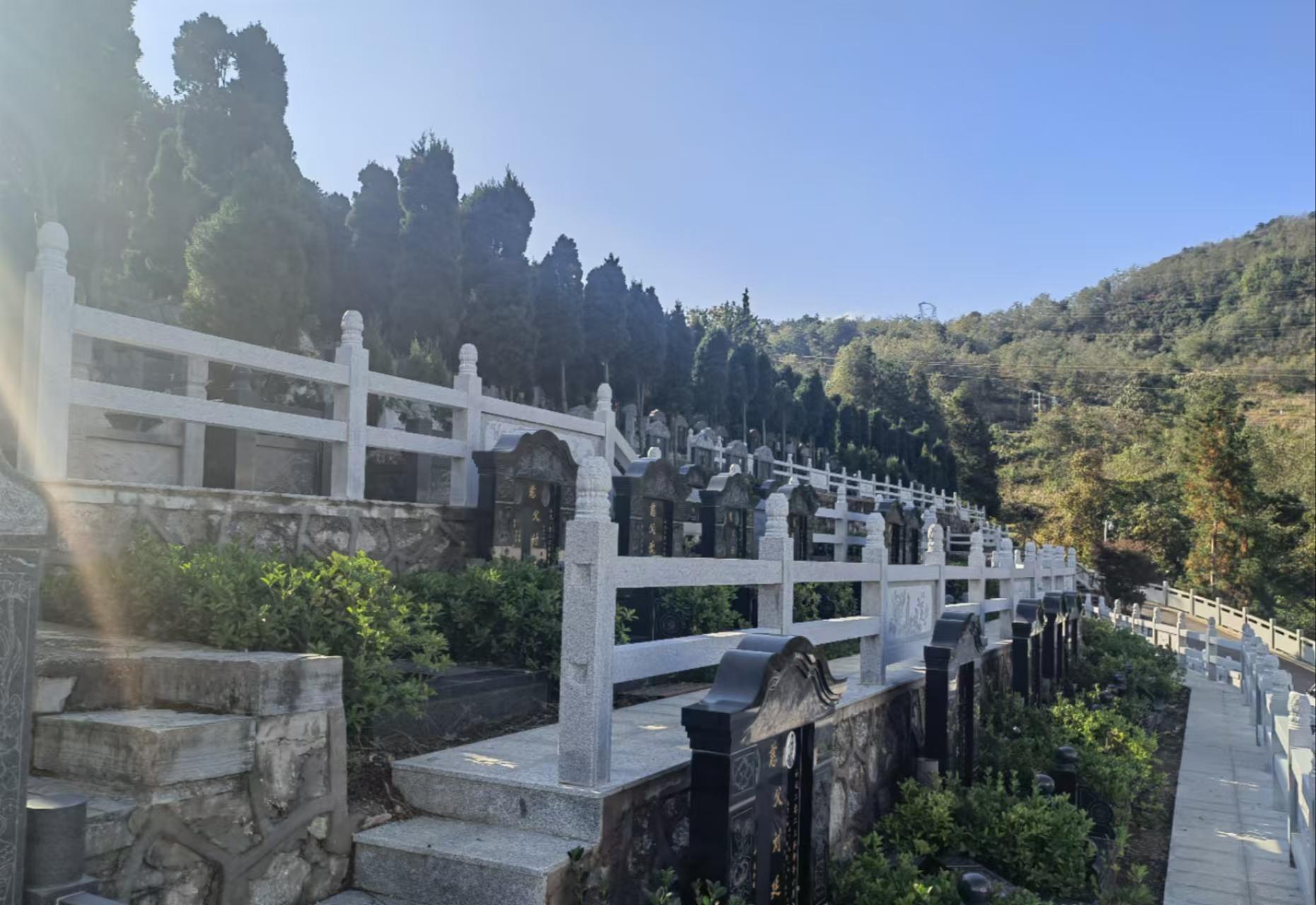 白云公墓(静憩园)贵阳白云静憩殡葬管理有限公司园区图片