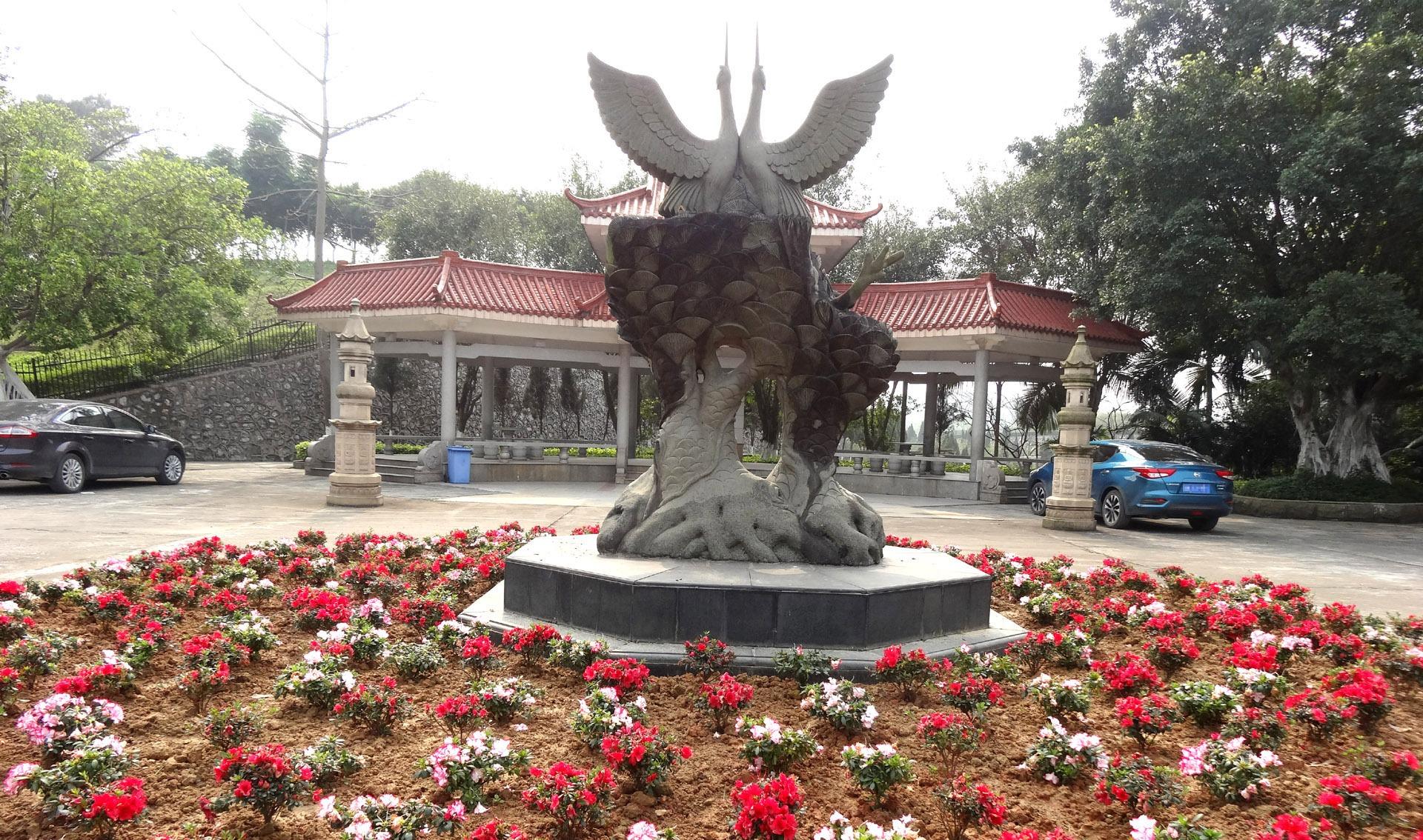 玉林市仙鹤墓园有限责任公司园区图片