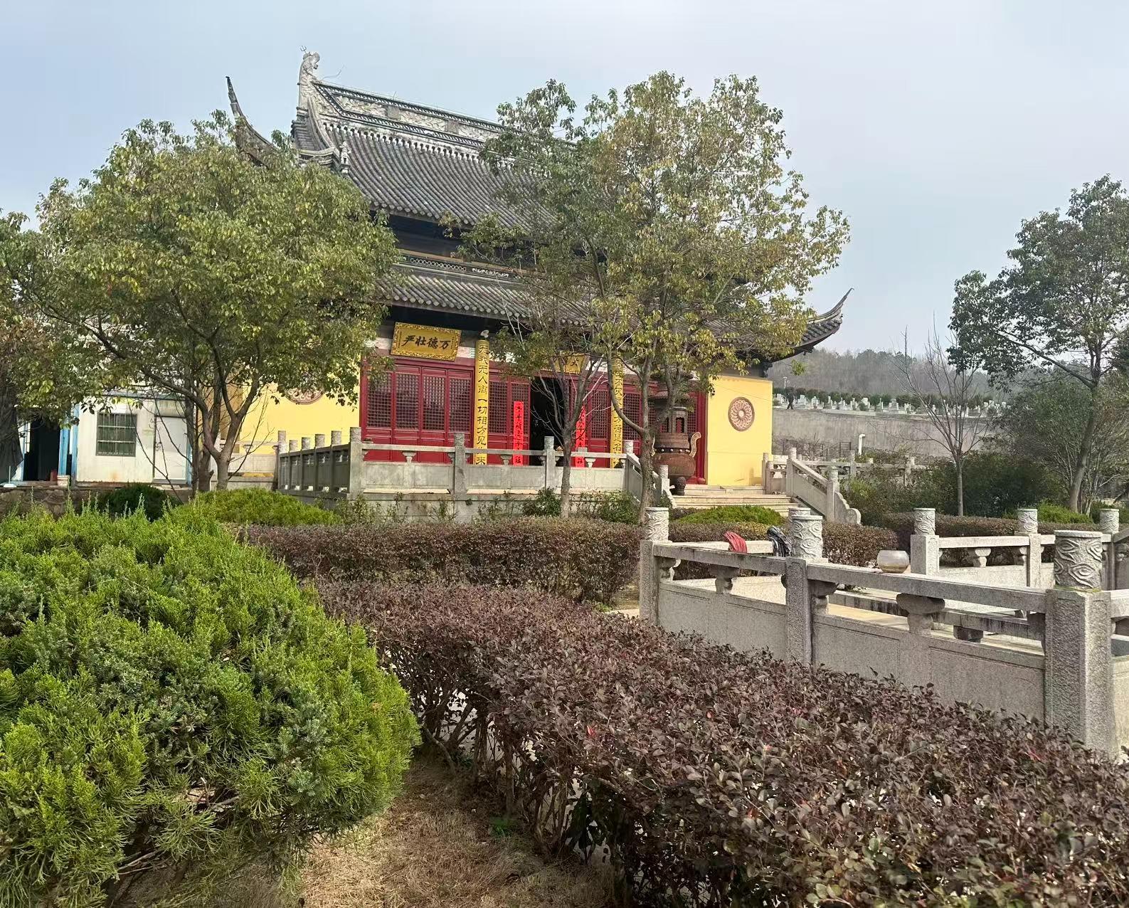 铜陵市枞阳县宝寿陵园园区图片