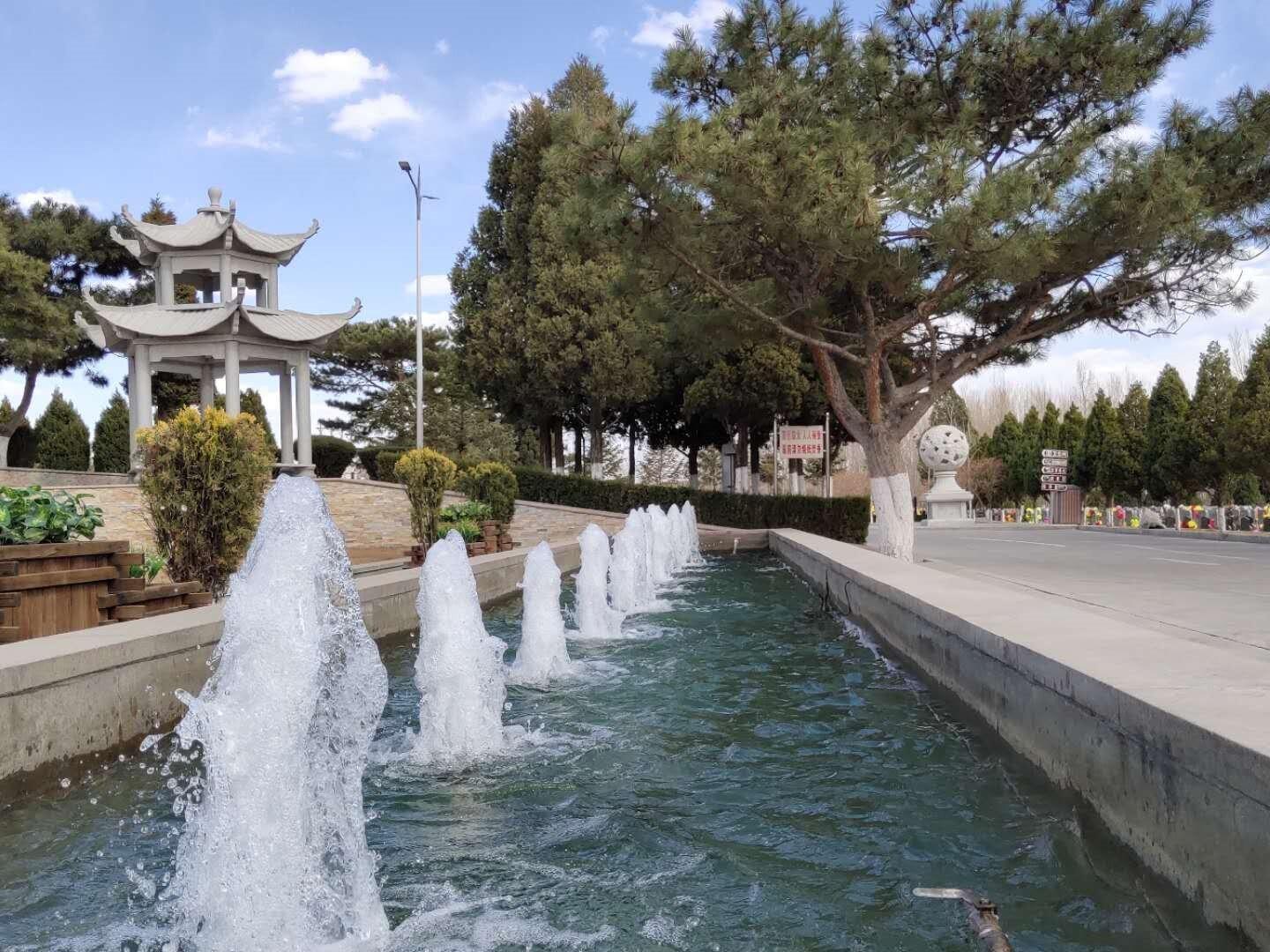 阜新市北山公墓园区图片
