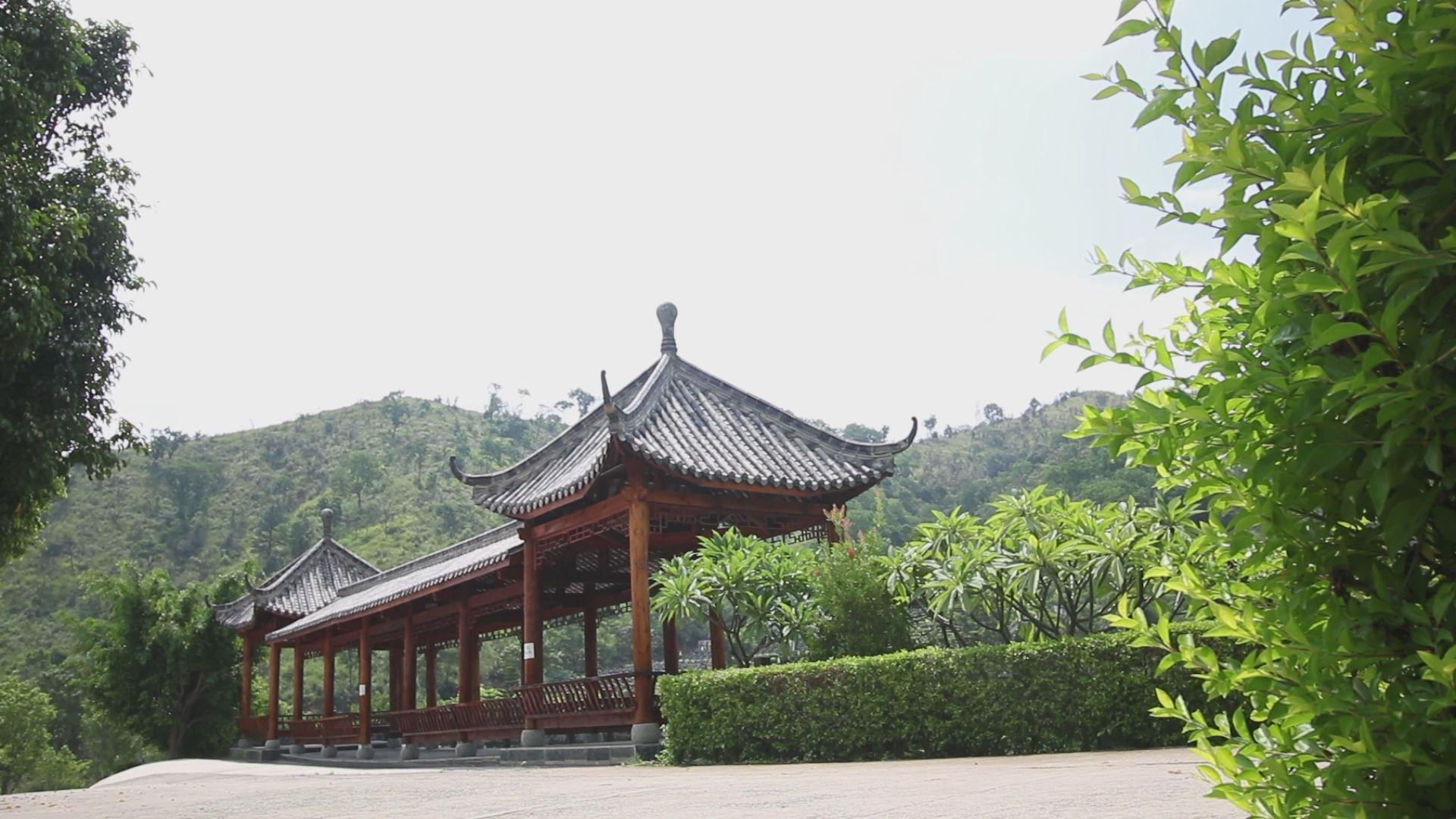 盐边县干箐沟圣水陵园园区图片