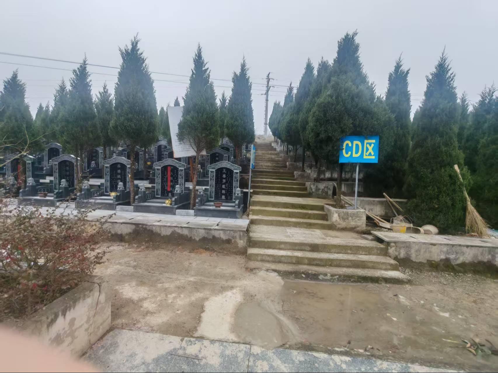 玉屏县天森陵园园区图片