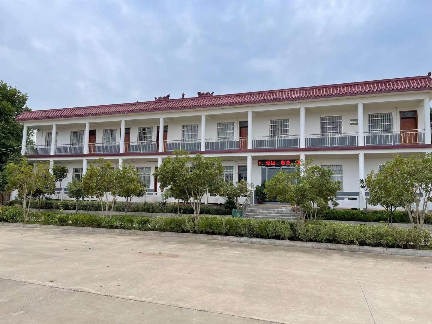 邓州市龙凤墓园园区图片