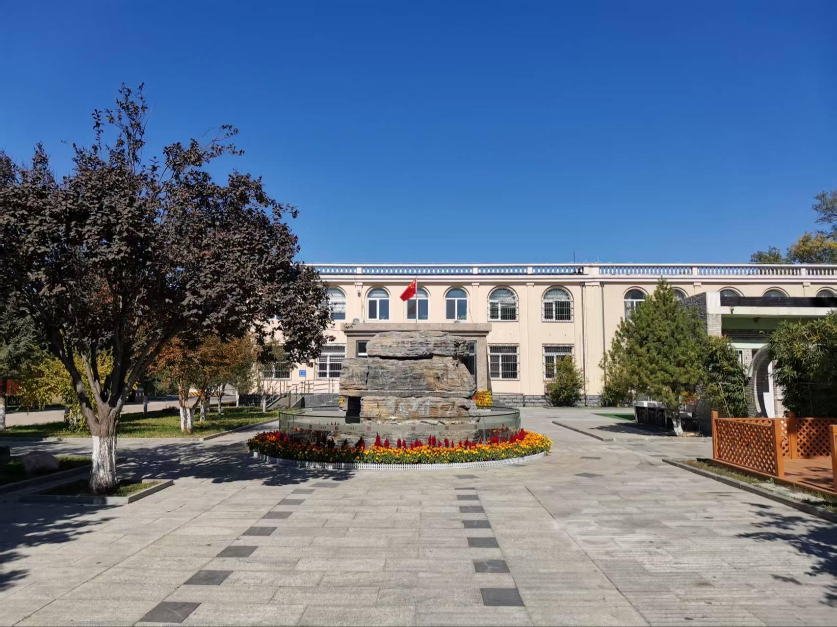 天慈墓园园区图片