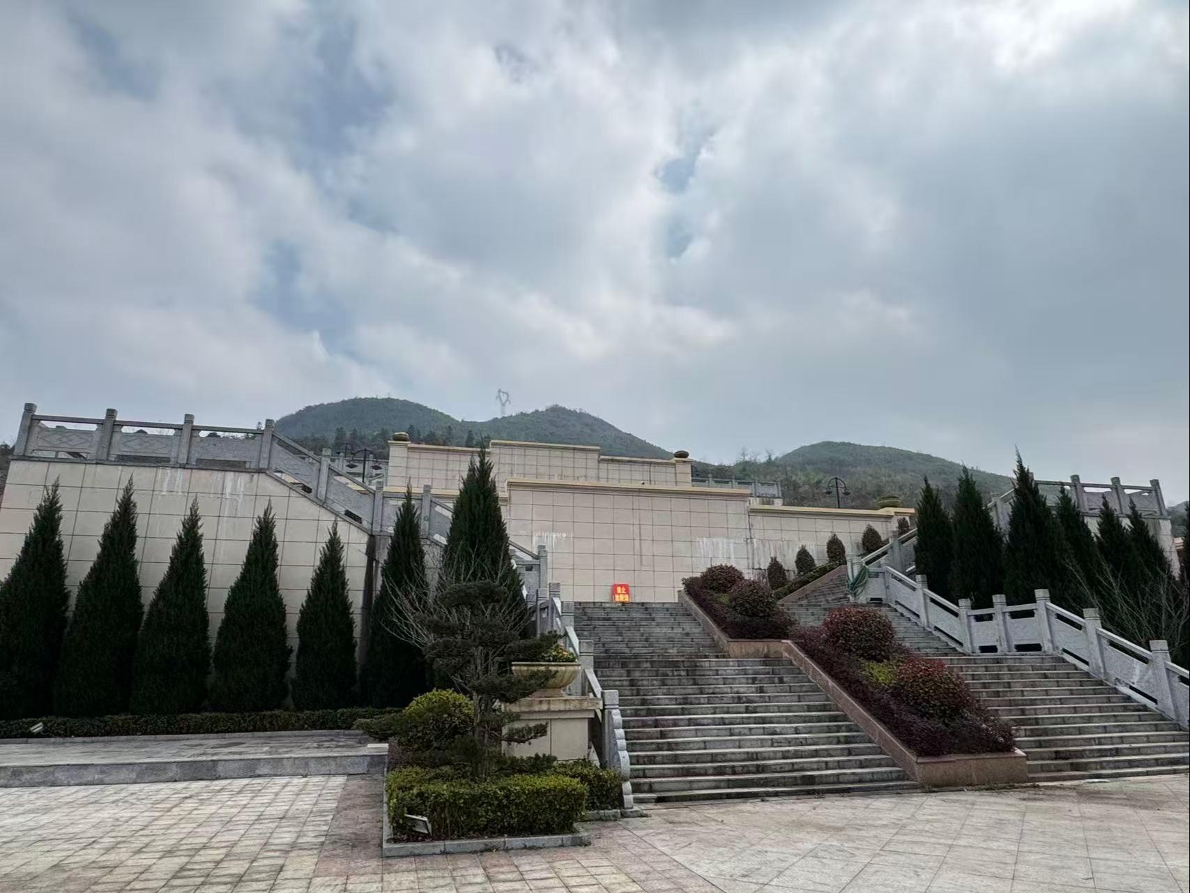 贵州省德佑殡葬服务有限公司园区图片