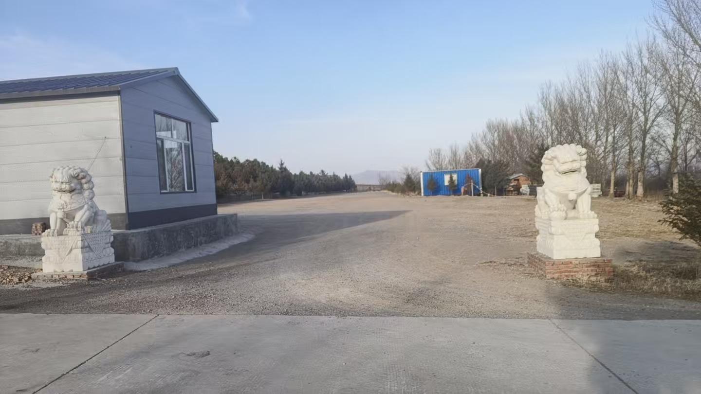 巴林左旗北山公墓有限公司园区图片