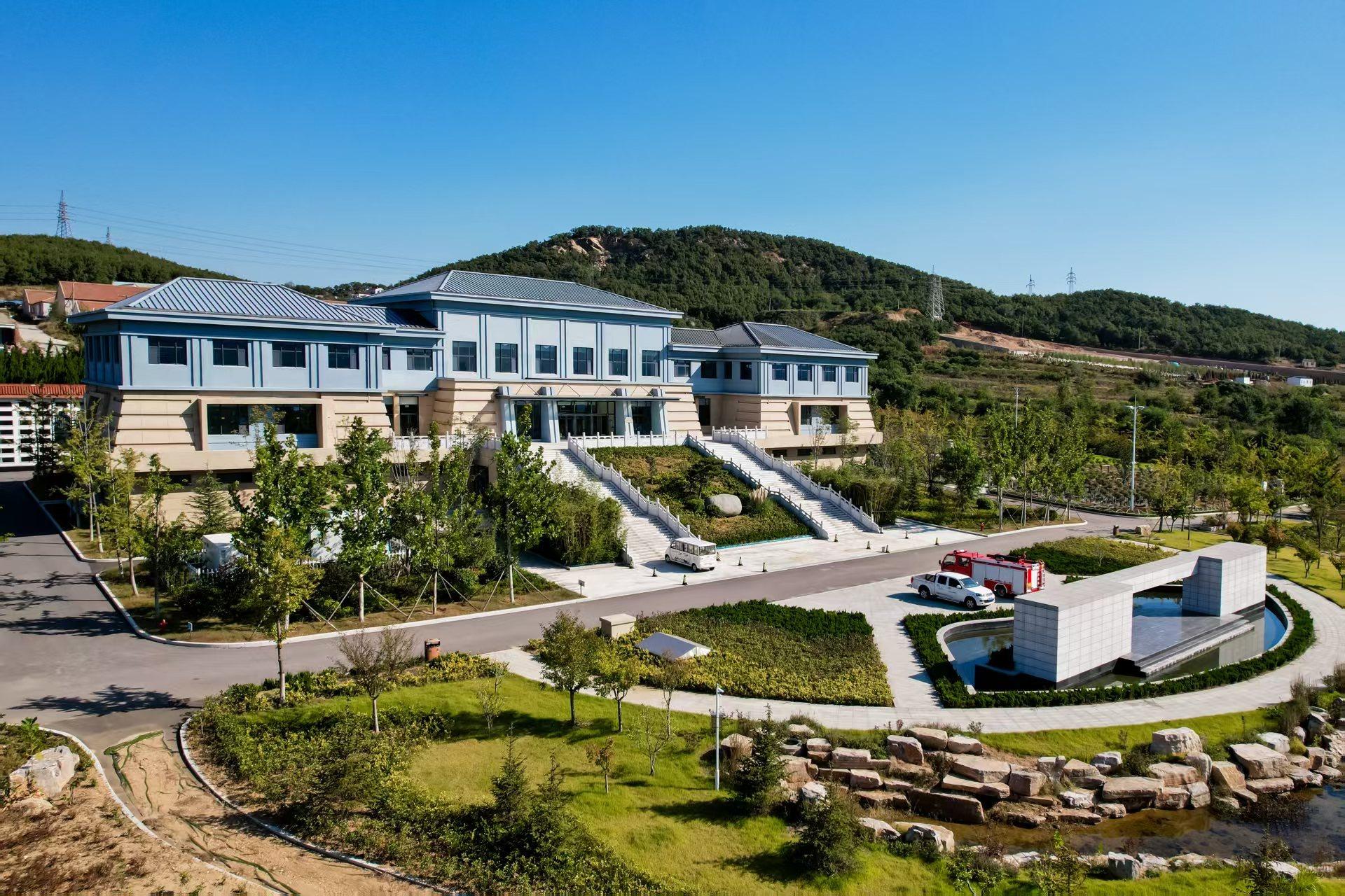 威海市公墓事务服务中心园区图片