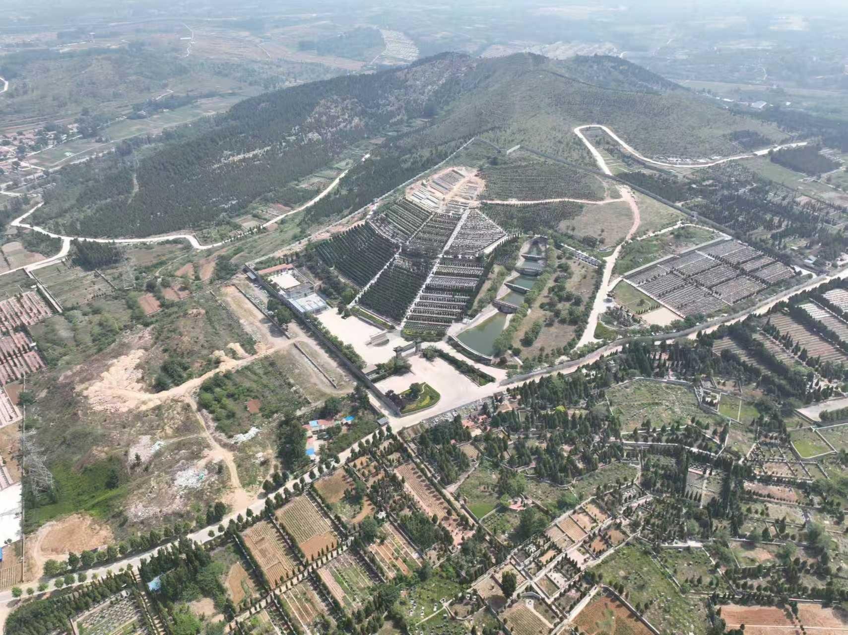 济南市第二殡仪馆(蟠龙山公墓)园区图片