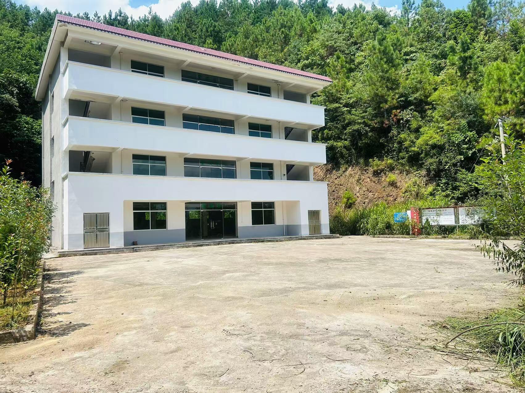 富城乡农村公益性骨灰堂