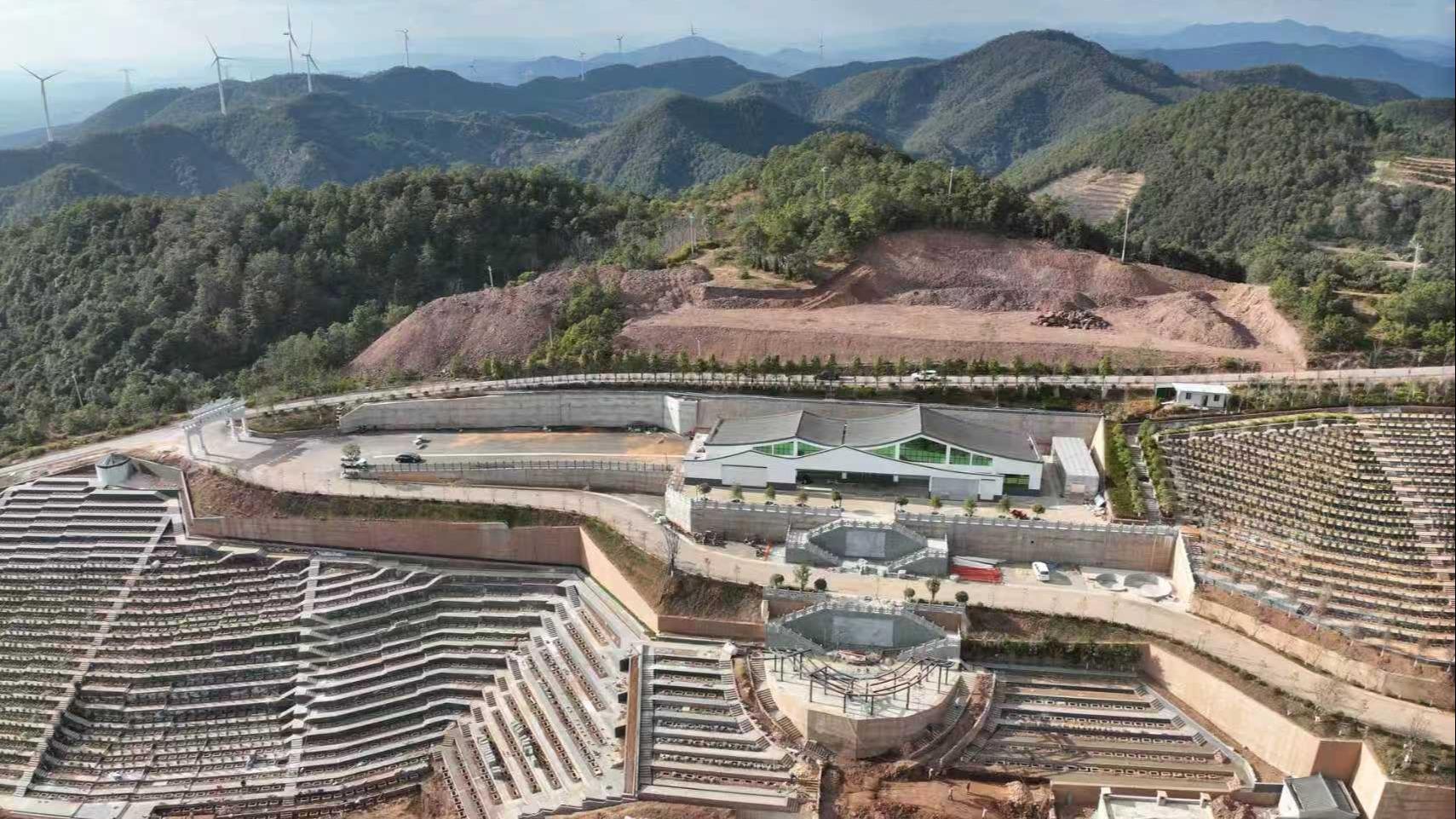 大姚县城市公益性公墓园区图片