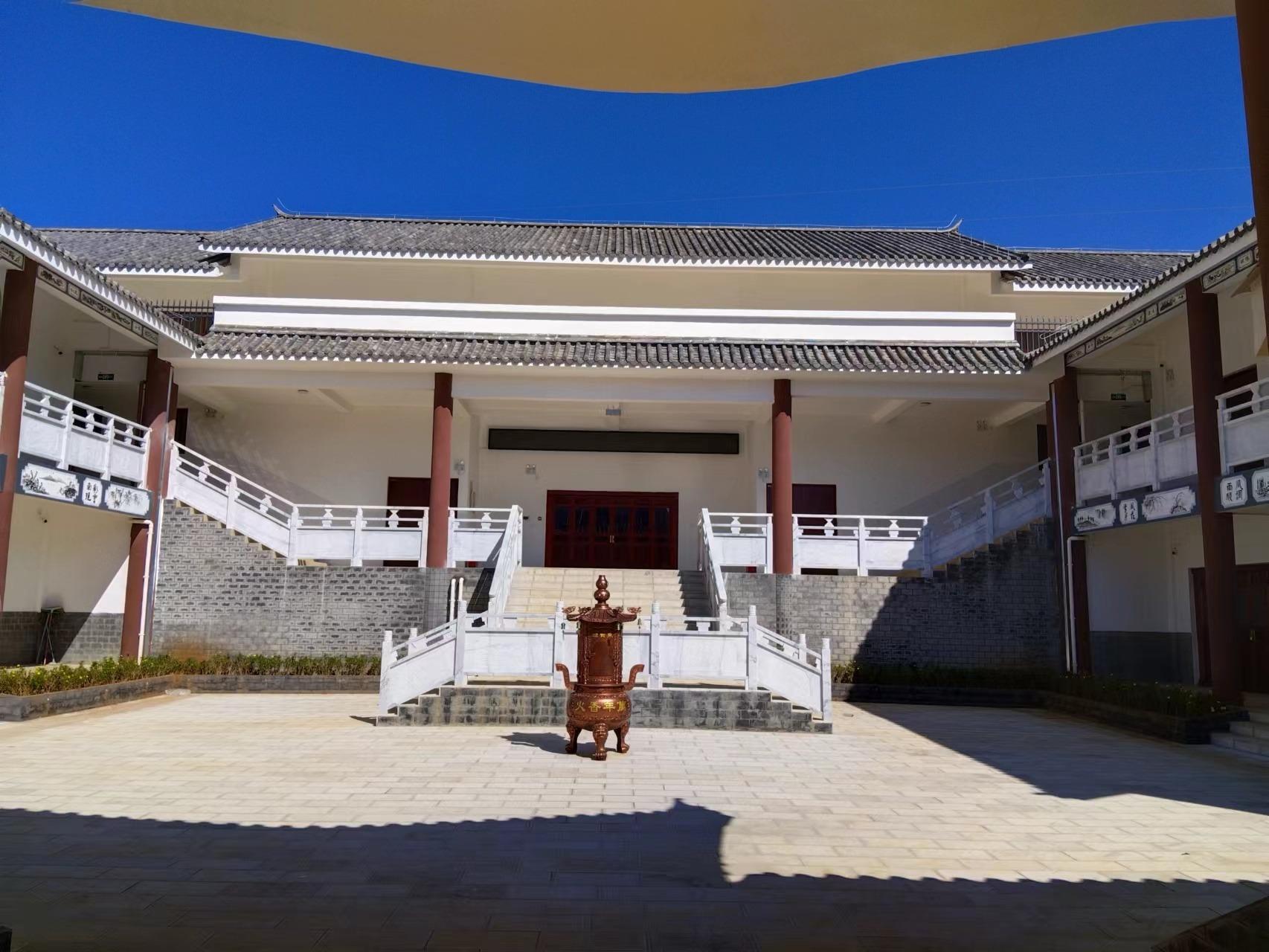 祥云县城镇公益性骨灰堂园区图片