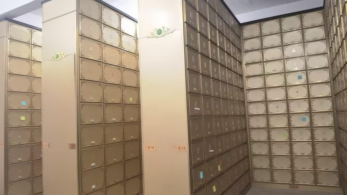 咸安区殡葬服务中心骨灰堂园区图片