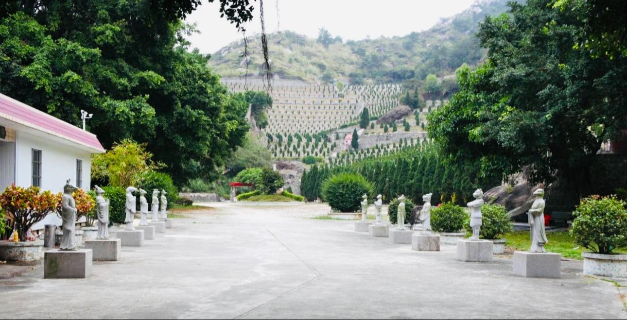 汕头市濠江区麒麟山公墓园区图片