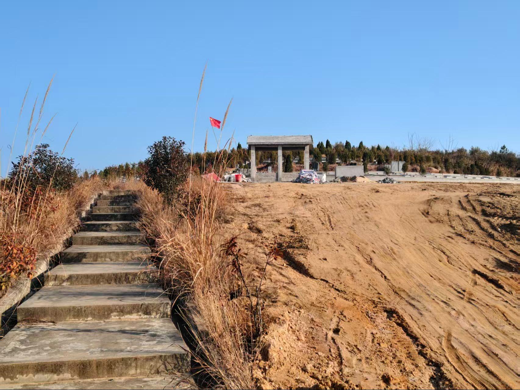 潜山市黄泥镇公益性公墓