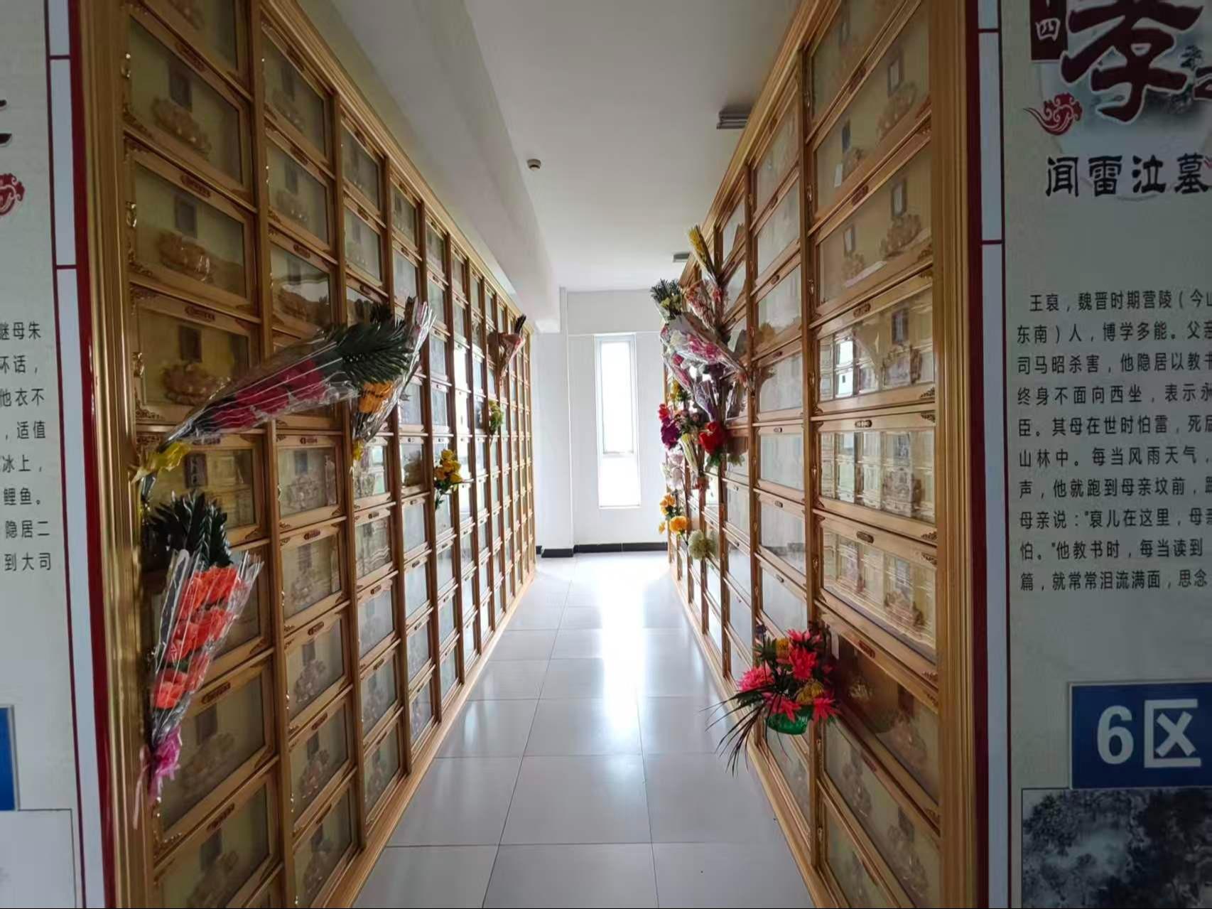 三河镇滨湖公祭堂园区图片