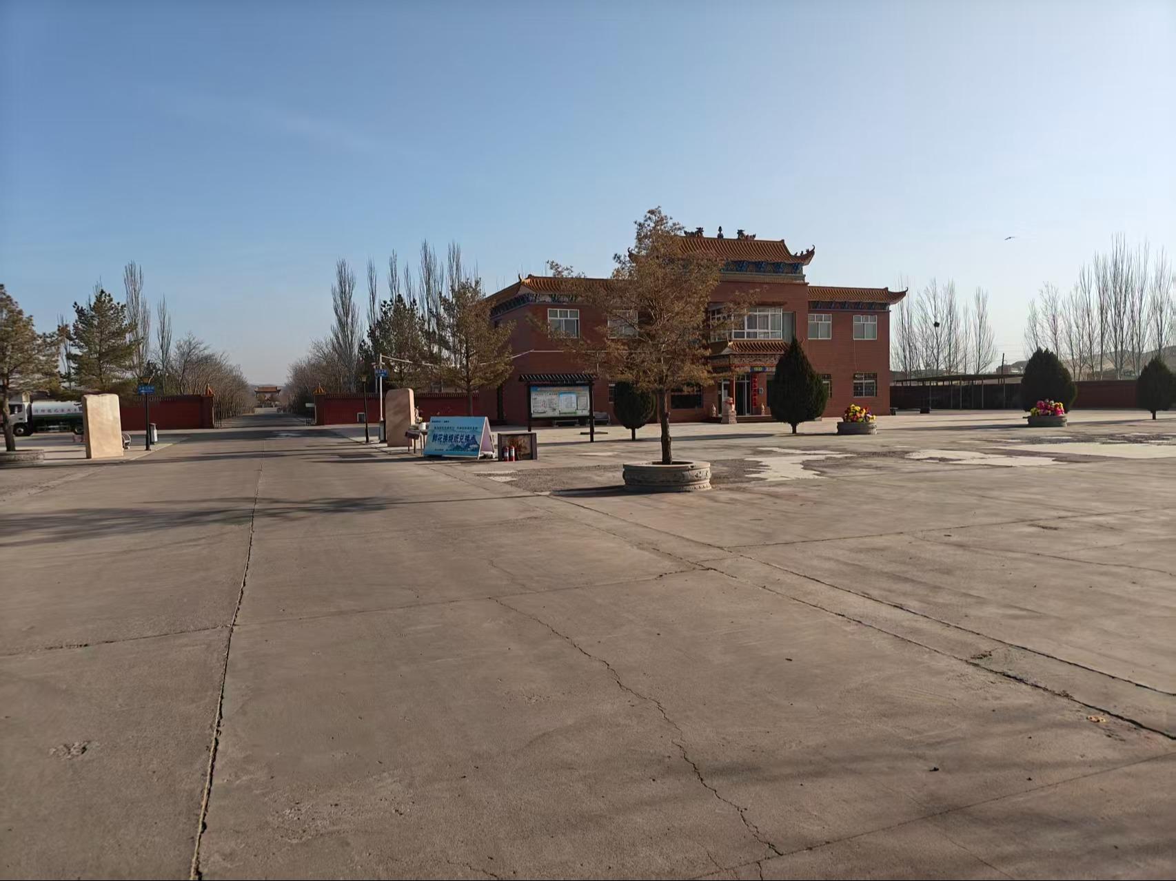 灵武市思念园公墓园区图片