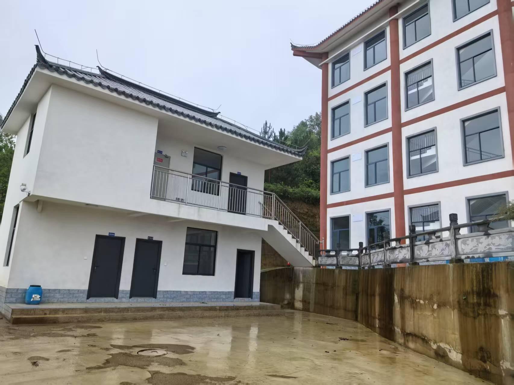 凤庆县骨灰堂园区图片