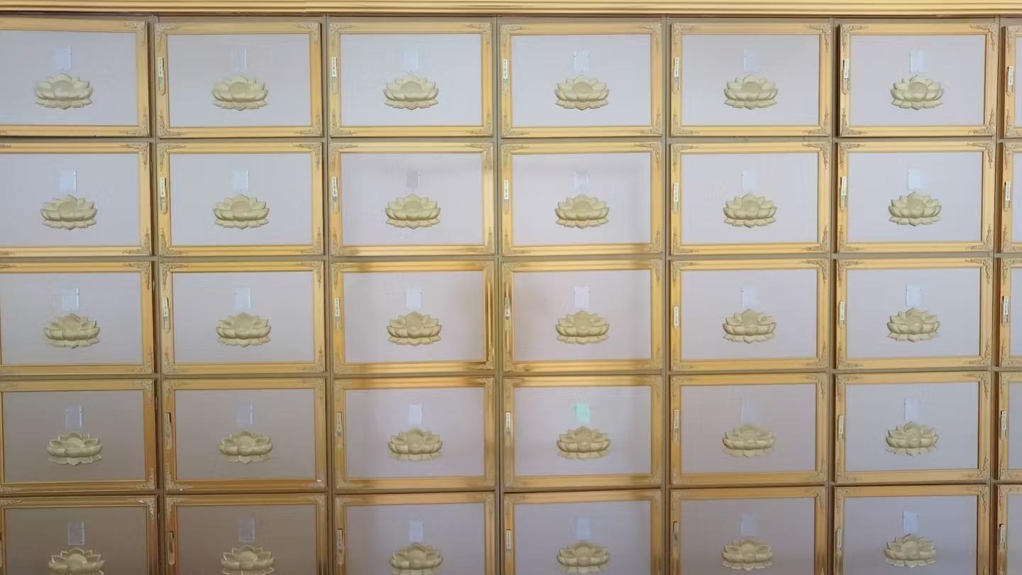 禄丰市公益性骨灰堂园区图片
