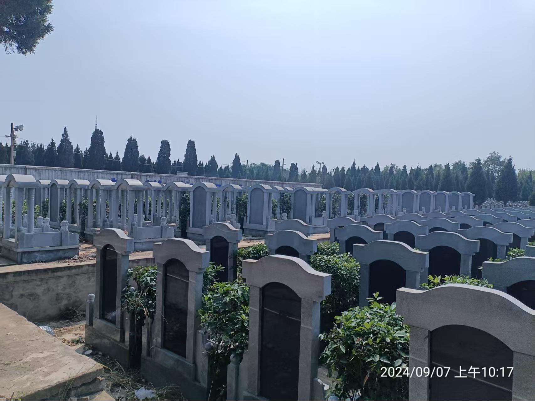云梦县熊家山公墓服务中心园区图片