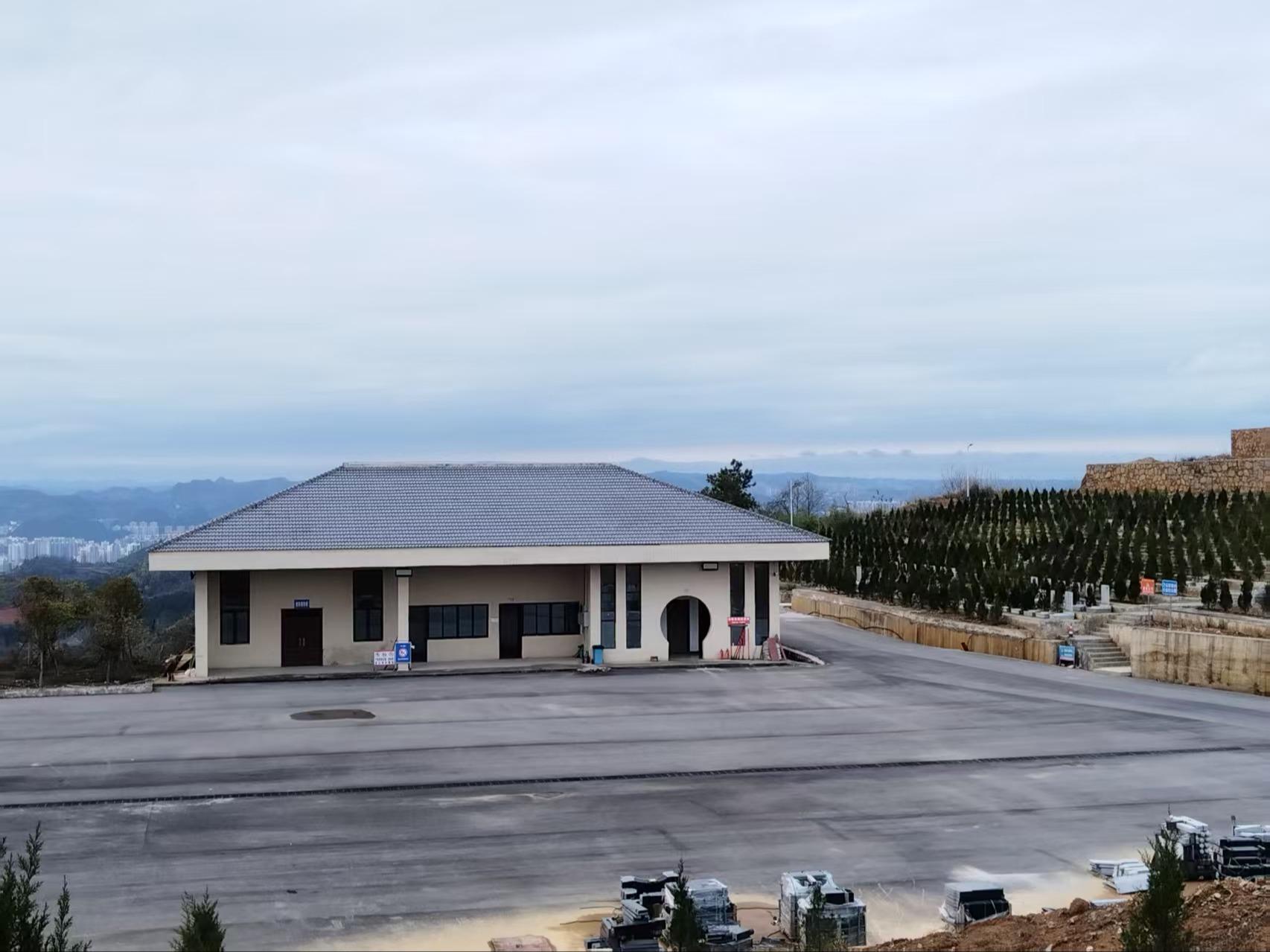 铜仁市万山区龙峰园殡仪馆有限公司(公益性公墓)园区图片