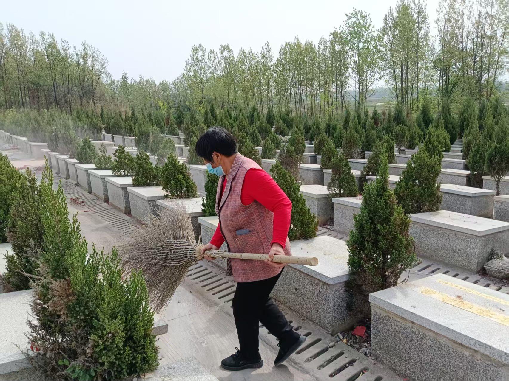 楼峰山公墓园区图片