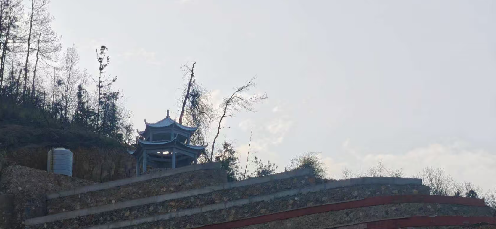 通山县七里坪公益性公墓园区图片