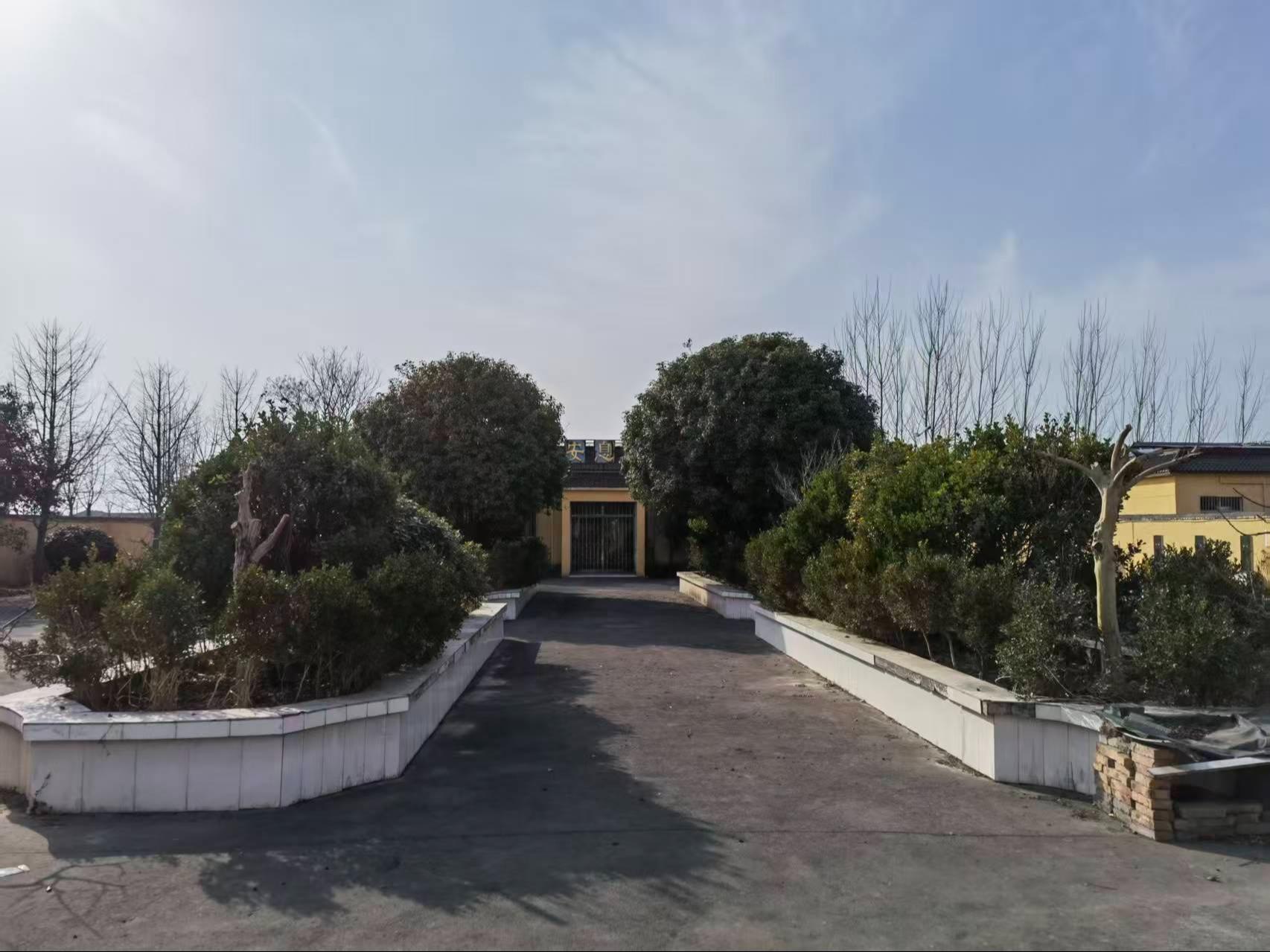 淮北市相山区渠沟镇桥头村骨灰堂园区图片